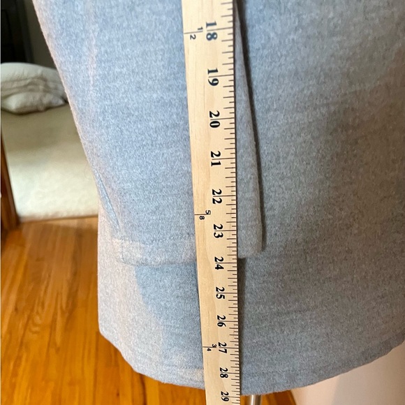 Medium Women’s Blazer Jacket Gray - Picture 4 of 4